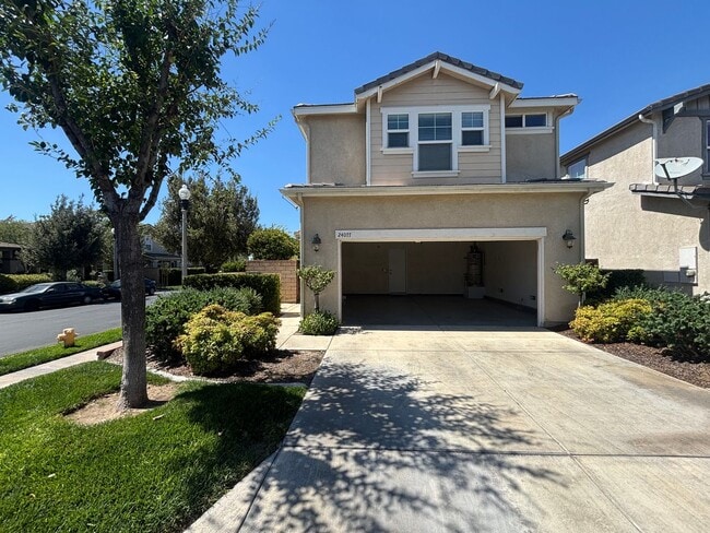 24077 Whitewater Dr