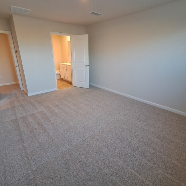 Photo - 150 Elyse Overlook Lp