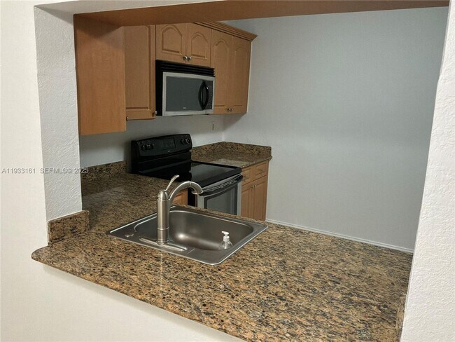 Photo - 6051 10th Ave N Unidad 233