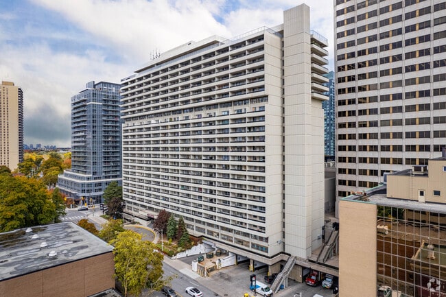 Photo - Yonge Eglinton Apartments – Duplex