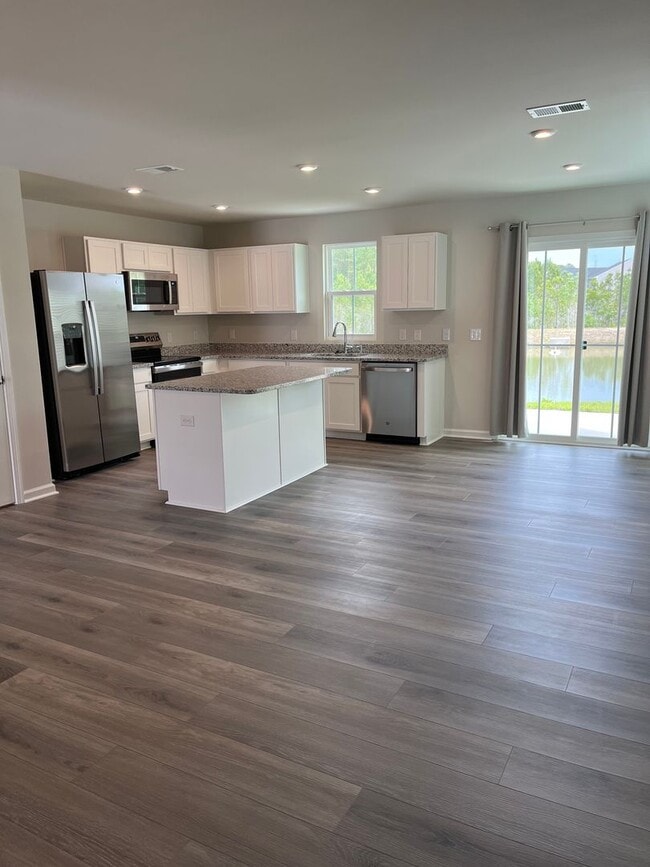 Photo - Brand New Townhome