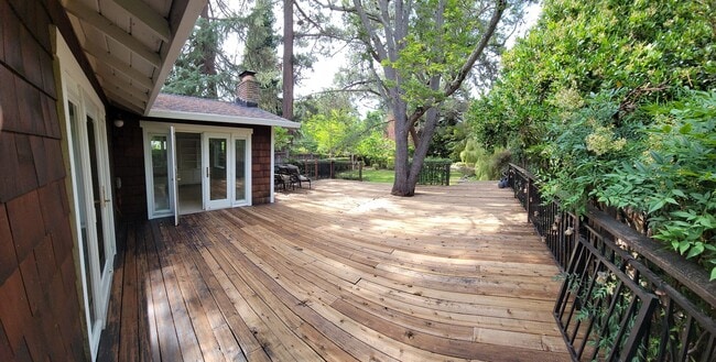 Photo - Excellent West Side Alamo Home