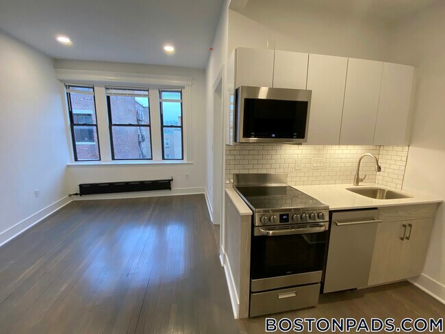 Photo - 11 Queensberry St Unit 32