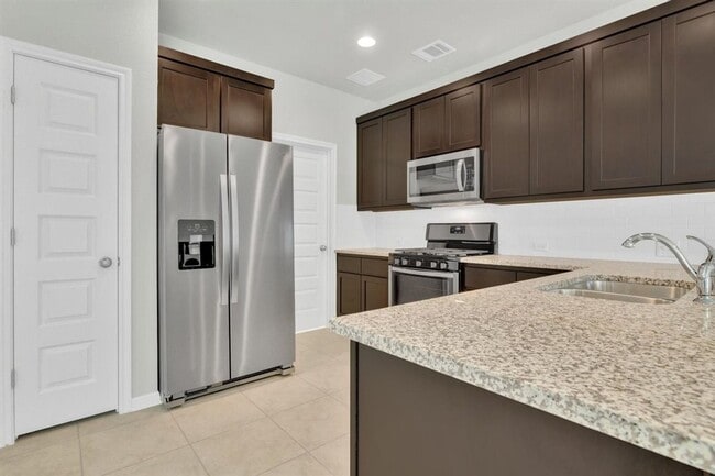 Photo - 1905 Arendale Dr