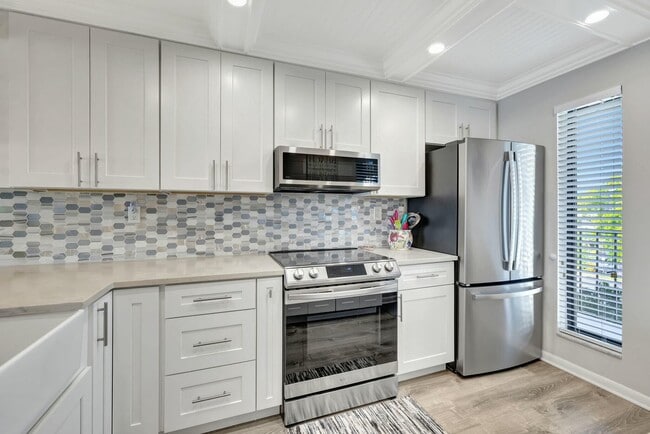 Photo - 15 Royal Palm Way Unit 402