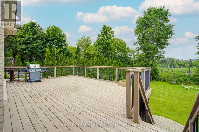 Photo - 86 Snively St
