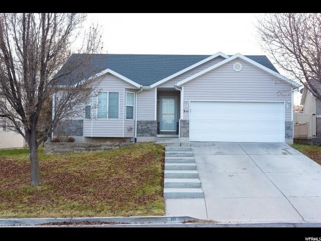 Building Photo - 311 W Harvest Moon Dr