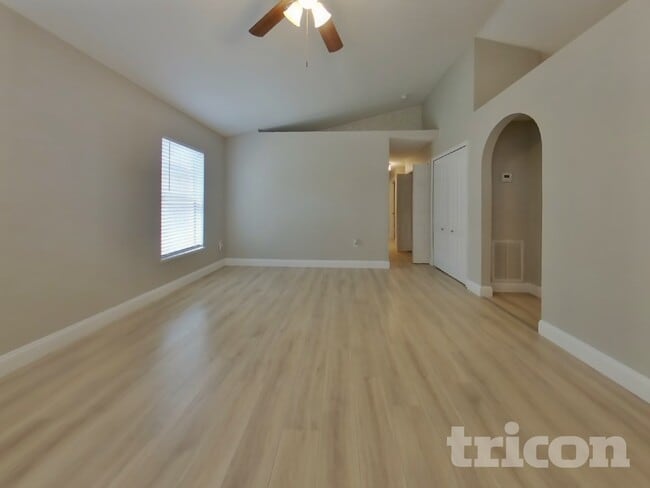Photo - 3506 100th Ct E