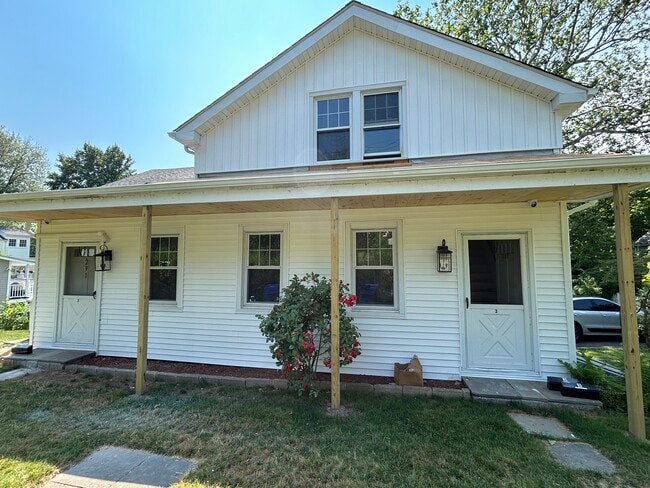 Building Photo - 291 Rowayton Ave Unit 1