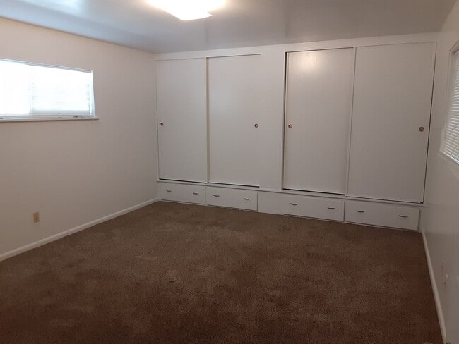Photo - Triple J Properties-PM#025-0249-5015 Unidad 5015