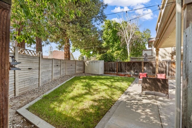 Photo - 874 Cherry Glen Cir