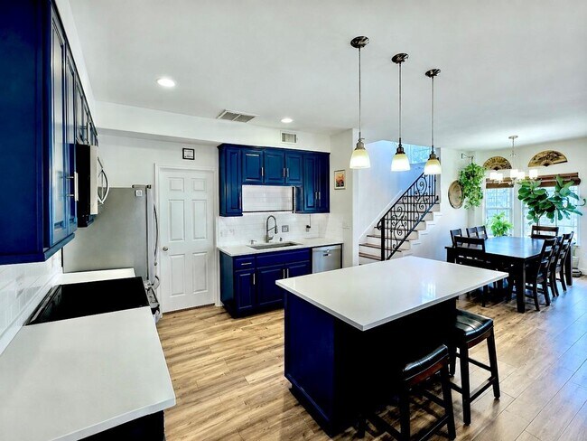 Photo - 1612 Miriam Ave