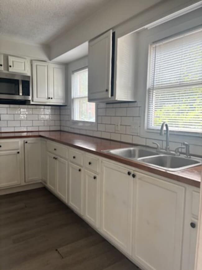 Photo - 352 Brookwood Lake Pl