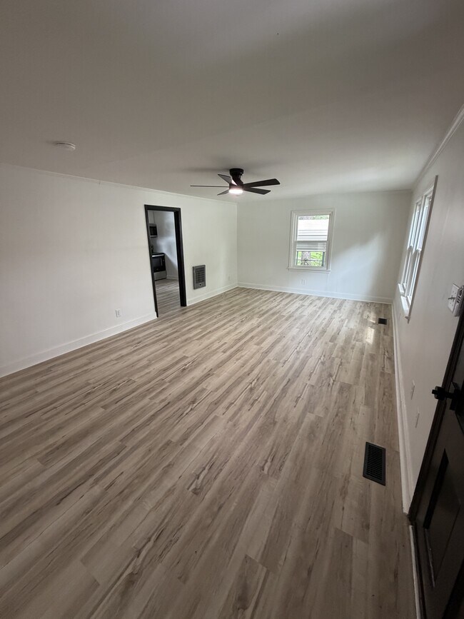 Photo - 7204 TN-76
