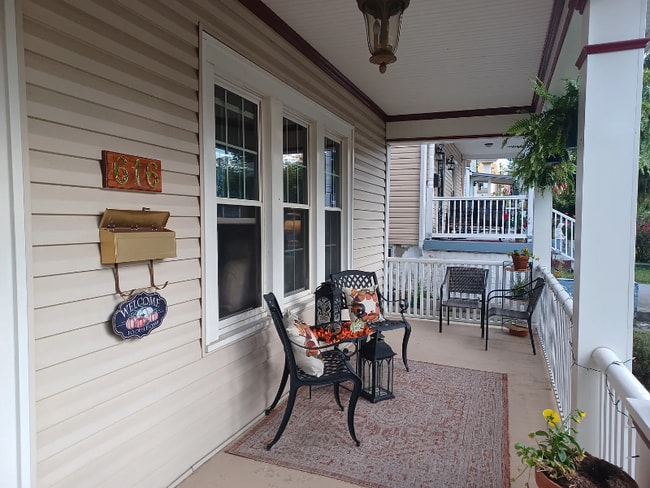 Photo - 616 St Nicholas Ave