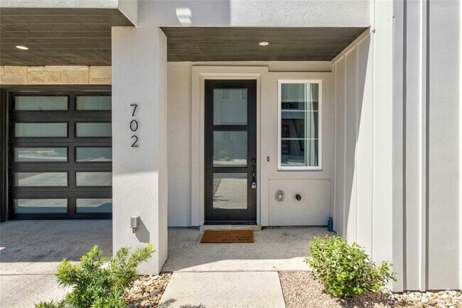 Building Photo - 12001 Vista Parke Dr Unit 702 Rental