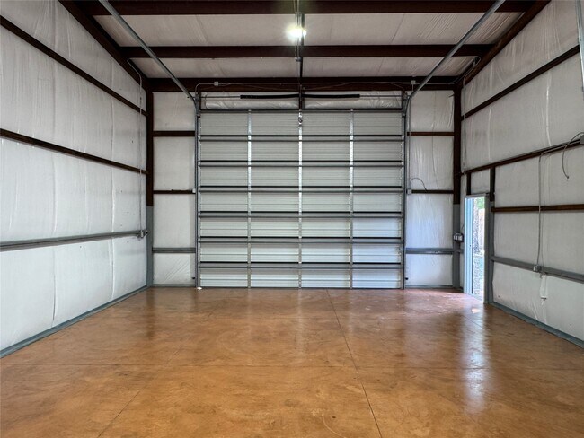 Photo - 12518 Mile Dr