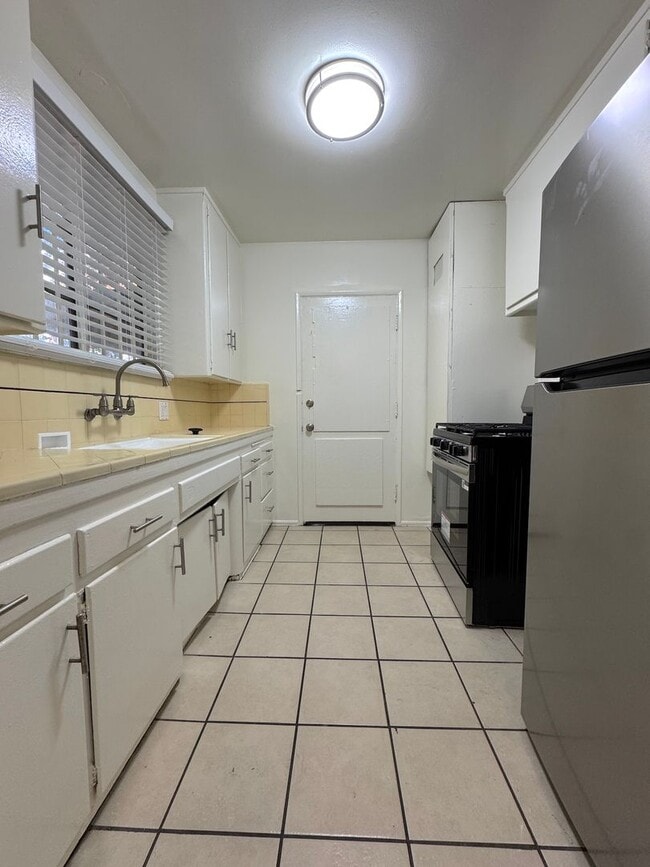 Photo - 1 Bed 1 Bath in Hollywood Heights with Par... Unit 6703