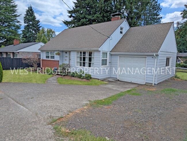 Building Photo - 11356 NE Glisan St Rental