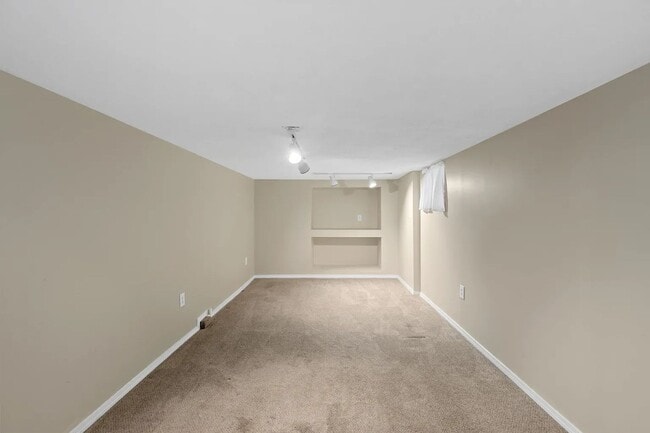 Photo - 6840 Plateau Ave