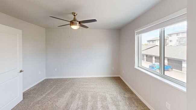 Legacy Creekside Apartments