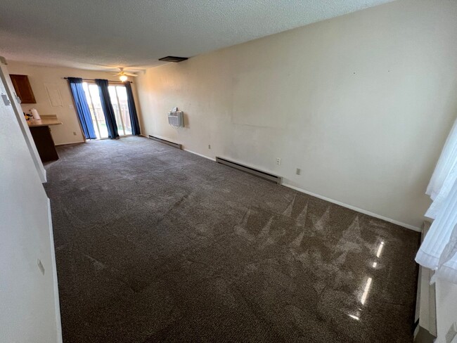 Photo - 1902 Prairie Rd