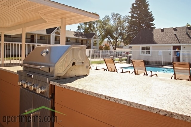 Photo - Bennett Grand Woods Apartments