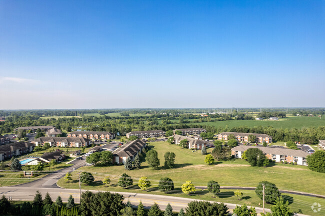 Aerial - Golf Pointe Rental