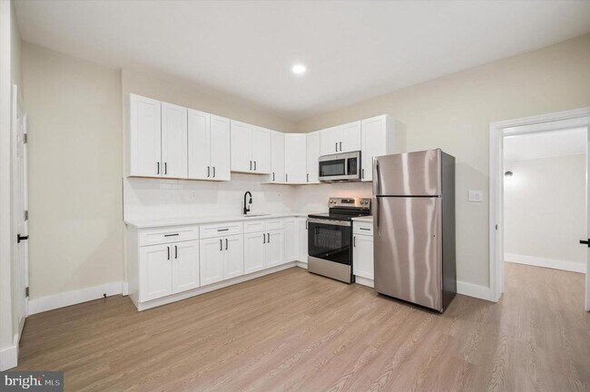 Photo - 5023 Keyser St