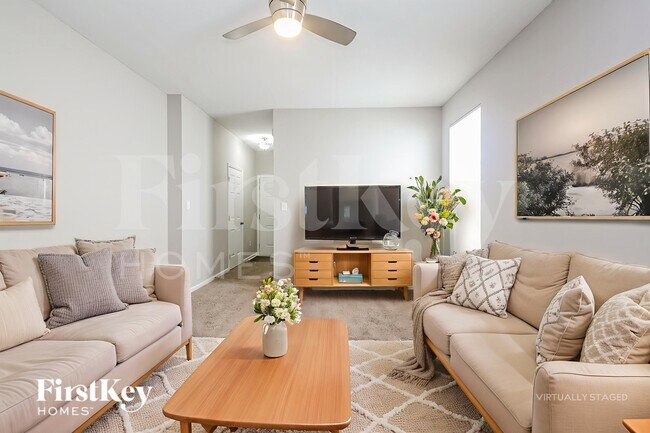 Photo - 5523 Dollar Run Ln