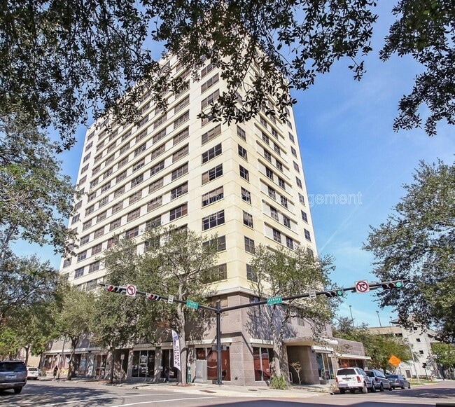 Building Photo - 311 W Ashley St Unit 1607