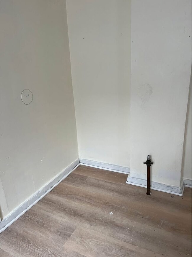 Photo - 21 Prince Ave Unit 3