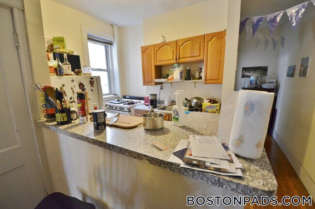Photo - 105 Peterborough St Unidad 19