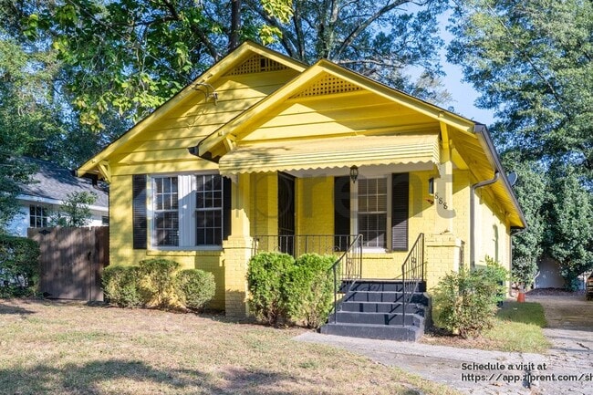 Photo - 888 Edgewood Ave NE