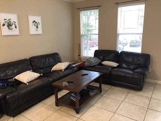 Photo - 1417 Pullen Rd Unidad 205