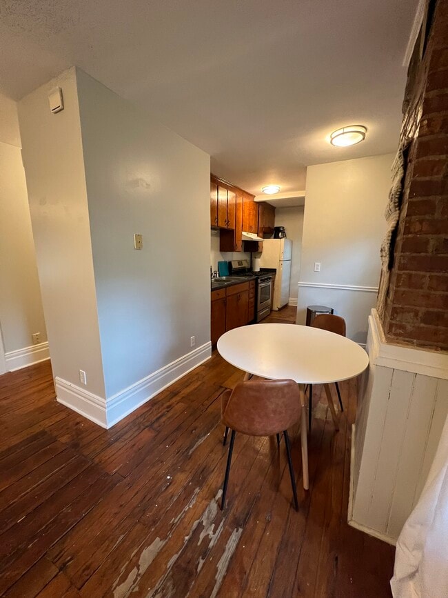 Photo - 46 Hickory St Unit 2