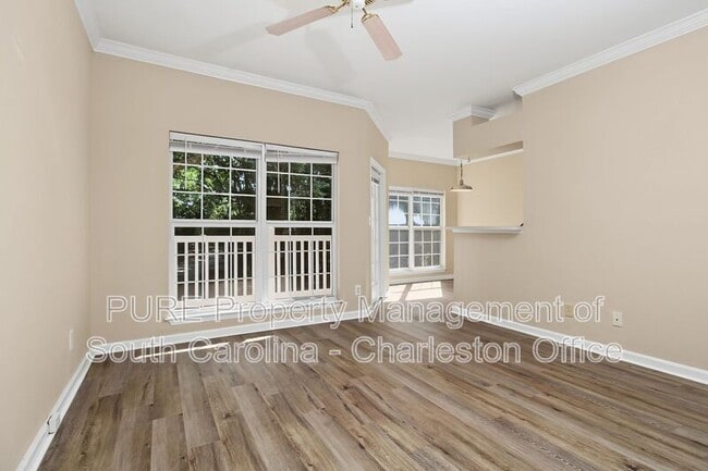 Photo - 700 Daniel Ellis Dr