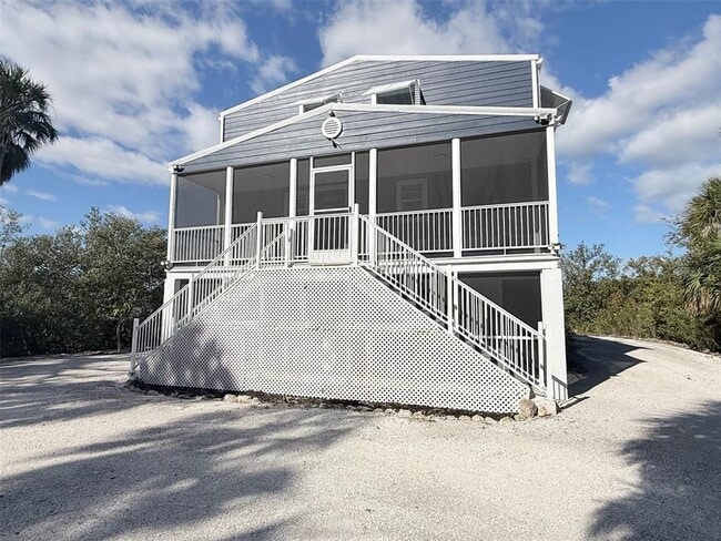 Building Photo - 707 40th St W Unit B