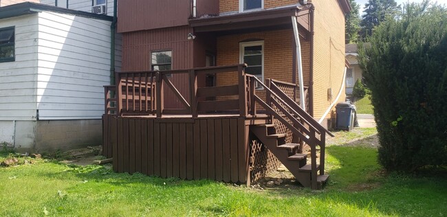 20 Beyrleye Ave