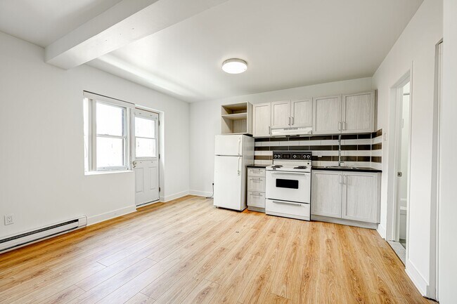 Photo - 539 Rue Prince Arthur O Unit 18