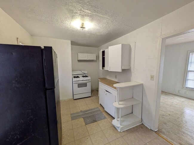 Photo - 4225-4225 Ector Ave Unit 4225 Ector (ALL BILLS PAID)-RTR 02/17