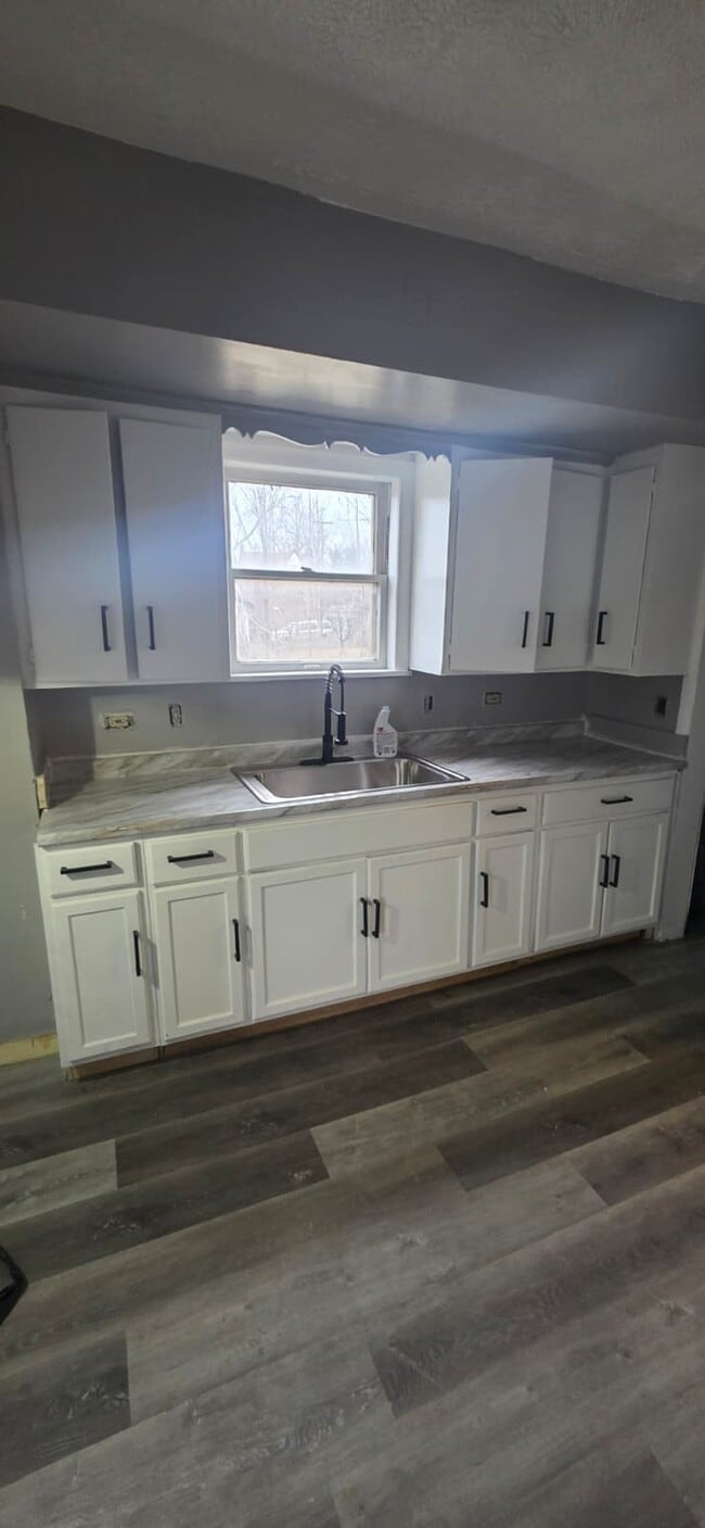 Photo - 2111 Goodnor Rd