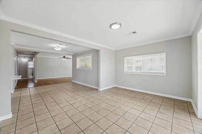 Photo - 4118 Gardendale Dr