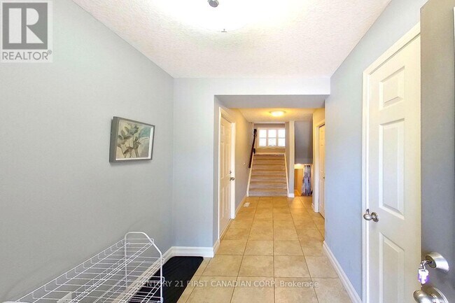 Photo - 2145 N Routledge Park
