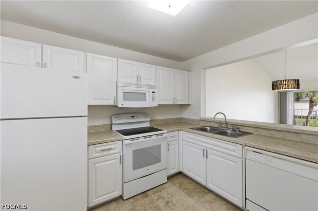 Photo - 600 Squire Cir Unit 202
