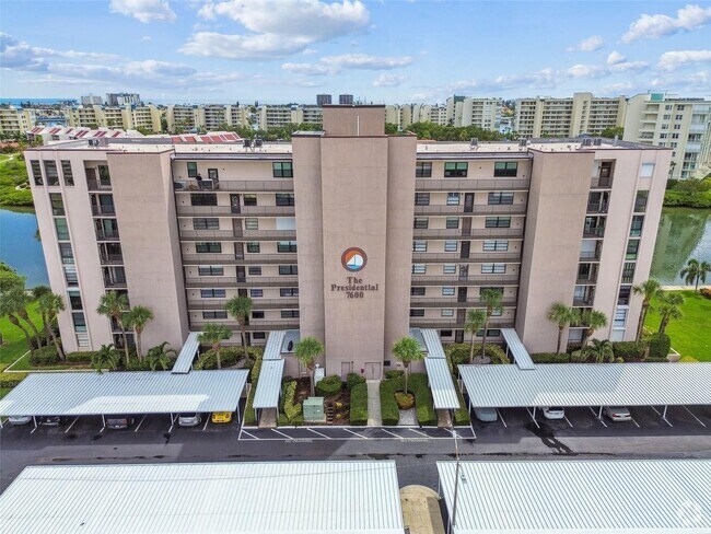 Building Photo - 7600 Sun Island Dr S Rental