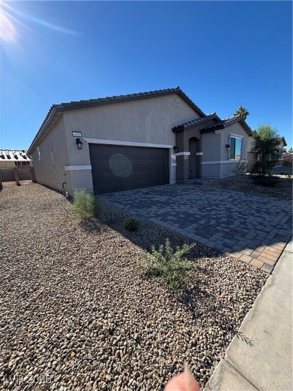 Photo - 4699 Woodland Ave