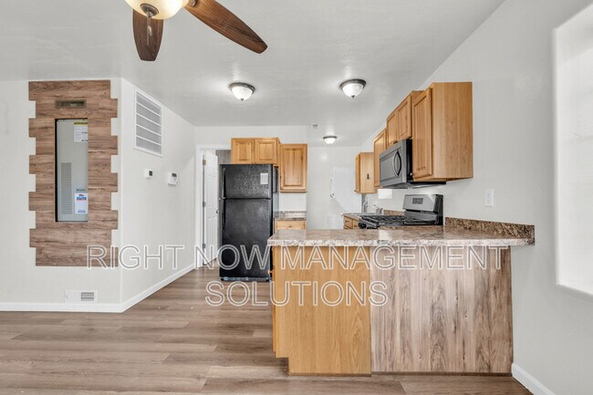 Photo - 202 S Middleton Rd