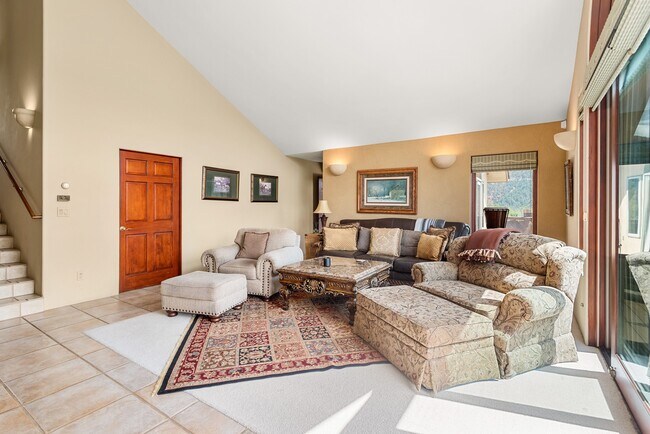 Photo - 132 Ridge Rd