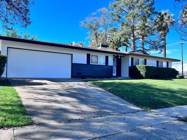 Photo - NEWLY RENOVATED South Redlands Home